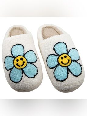 Katydid Mint Daisy Slippers